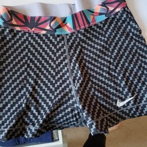 Black and white nike spandex